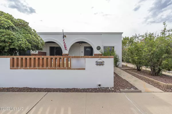 248 S Paseo Lobo  #D, Green Valley, AZ 85614