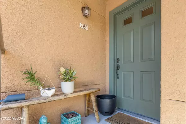 Tucson, AZ 85718,6651 N Campbell Avenue #280