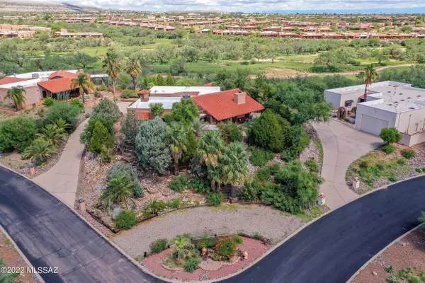 1340 W Via Del Petirrojo,  Green Valley,  AZ 85622