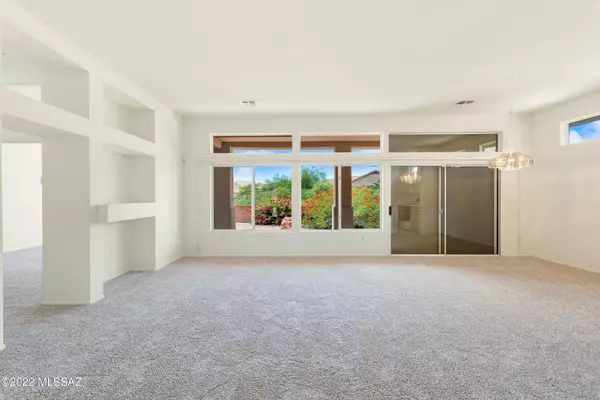 Oro Valley, AZ 85755,880 E Sedona Place