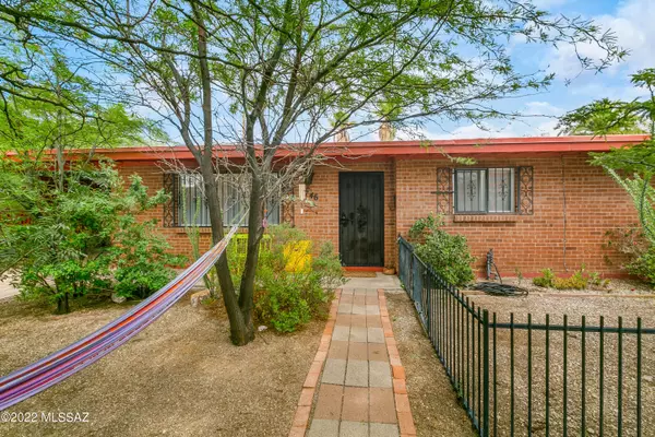 1746 W Calle Tranquila, Tucson, AZ 85745