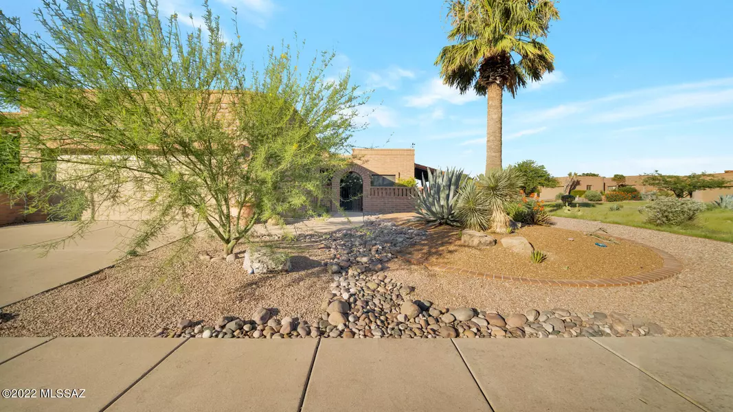 1830 W Camino Del Zanco, Green Valley, AZ 85622