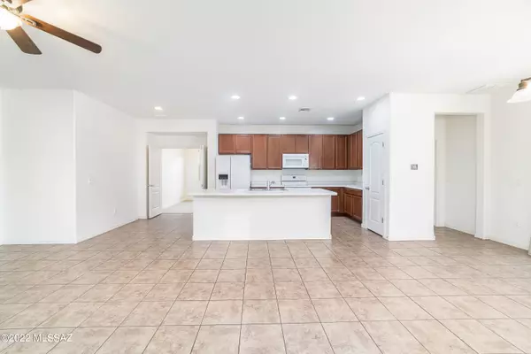 Sahuarita, AZ 85629,950 W Camino Nogal Blanco