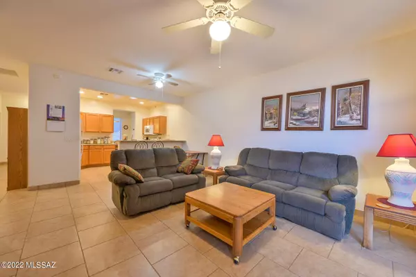 Green Valley, AZ 85614,429 W Deerwood Lane