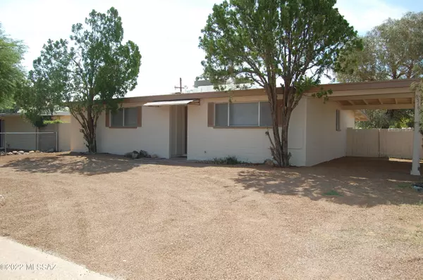 8318 E Mary Drive, Tucson, AZ 85730