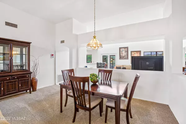 Oro Valley, AZ 85755,14505 N Crown Point Drive