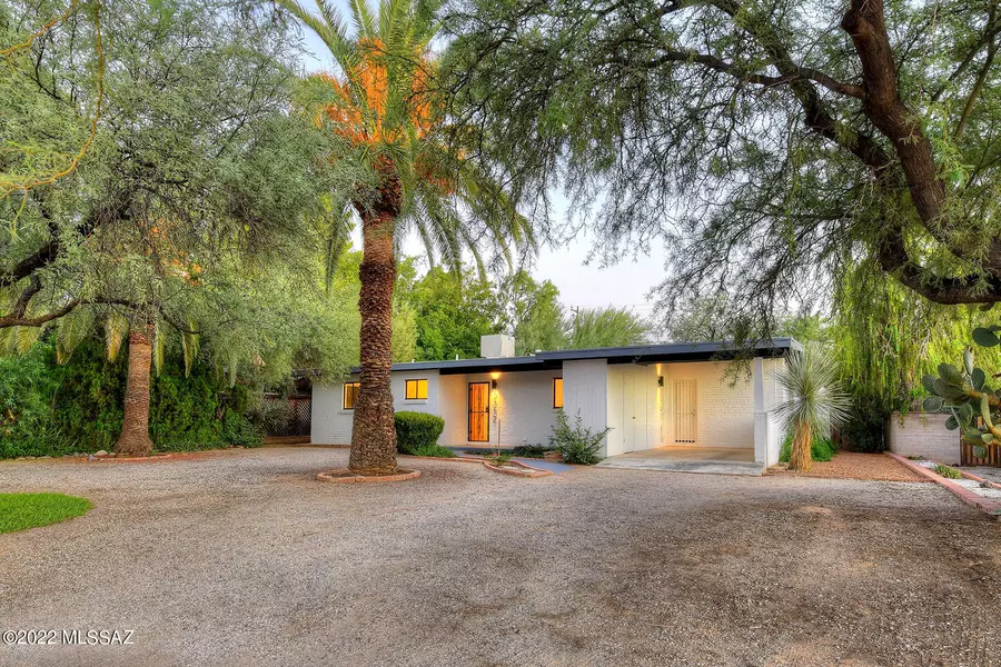 5352 E 3rd Street, Tucson, AZ 85711