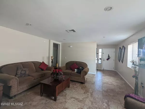 Tucson, AZ 85745,2553 W Aztlan Court