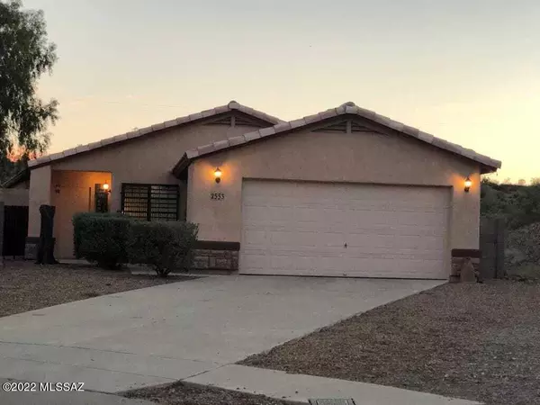 2553 W Aztlan Court,  Tucson,  AZ 85745