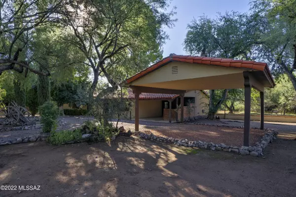 Tubac, AZ 85646,7 Ray Lane