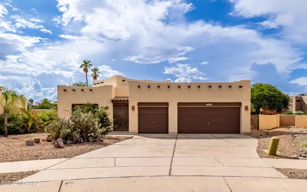 9291 N Broken Lance Drive, Tucson, AZ 85742