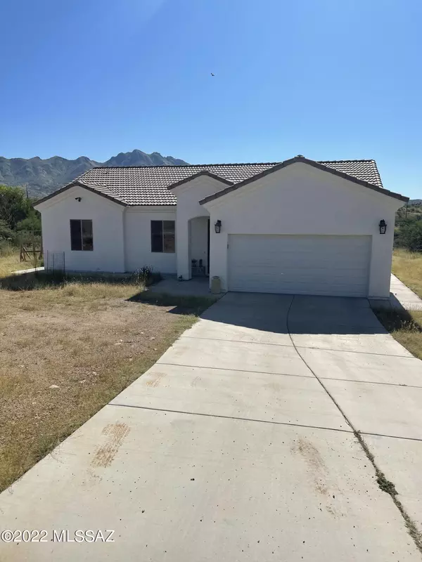 79 Sabio Court, Rio Rico, AZ 85648