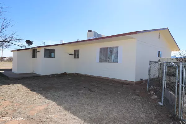 Cochise, AZ 85606,379 E Cochise Way