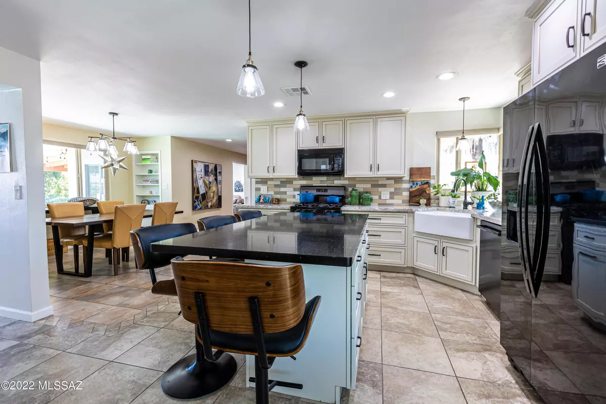 Tucson, AZ 85711,4241 E Holmes Street