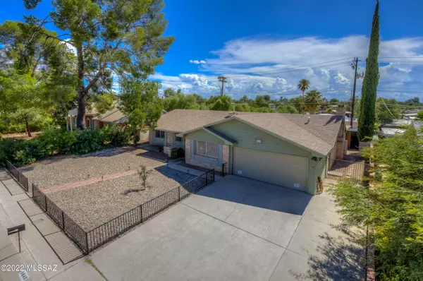 6840 E Baker Street, Tucson, AZ 85710