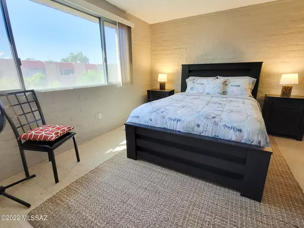 Tucson, AZ 85716,2875 N Tucson Boulevard #35