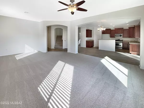 Sahuarita, AZ 85629,924 E Ashburn Mountain Drive