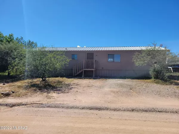 3181 W Green Park Drive, Benson, AZ 85602