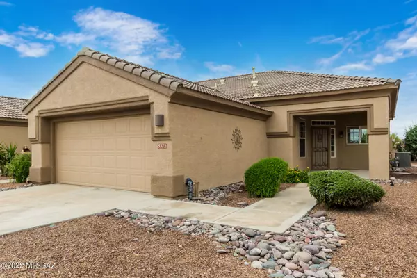 5372 W Claret Cup Place, Marana, AZ 85658