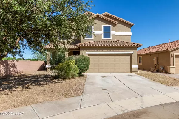 817 E Cottonwood Canyon Place, Sahuarita, AZ 85629