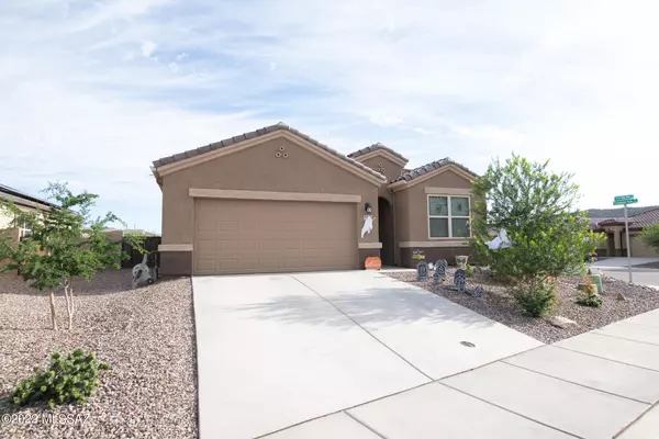 9216 W Trotting Wolf Trail, Marana, AZ 85653