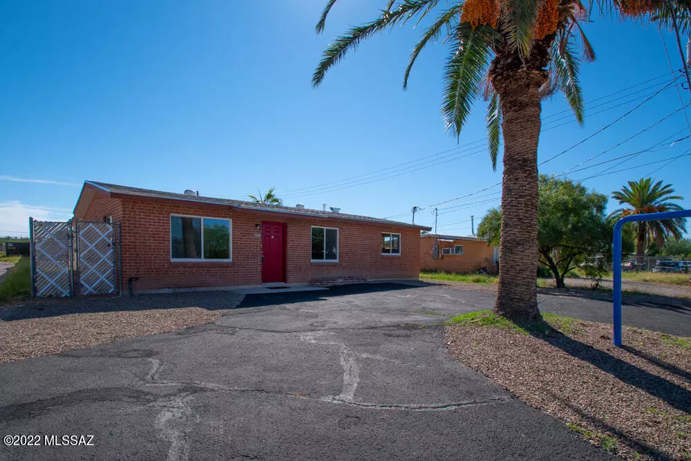 Tucson, AZ 85716,3624 E Glenn Street