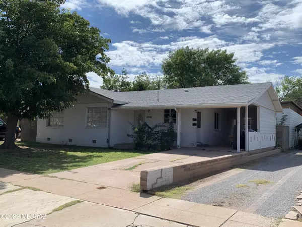 1317 E 10Th Street, Douglas, AZ 85607