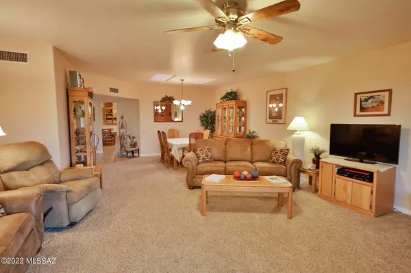 Green Valley, AZ 85622,1521 W Via De Roma