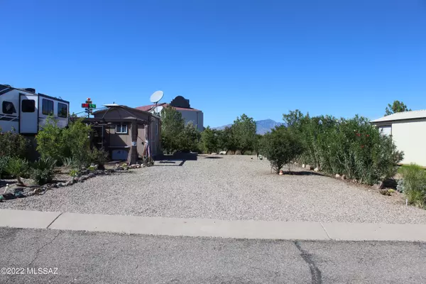 1915 Casa Del Rio  #24, Benson, AZ 85602