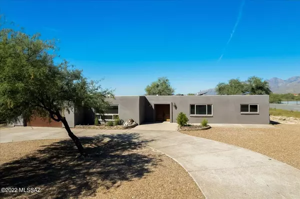 3063 N Conestoga Avenue, Tucson, AZ 85749