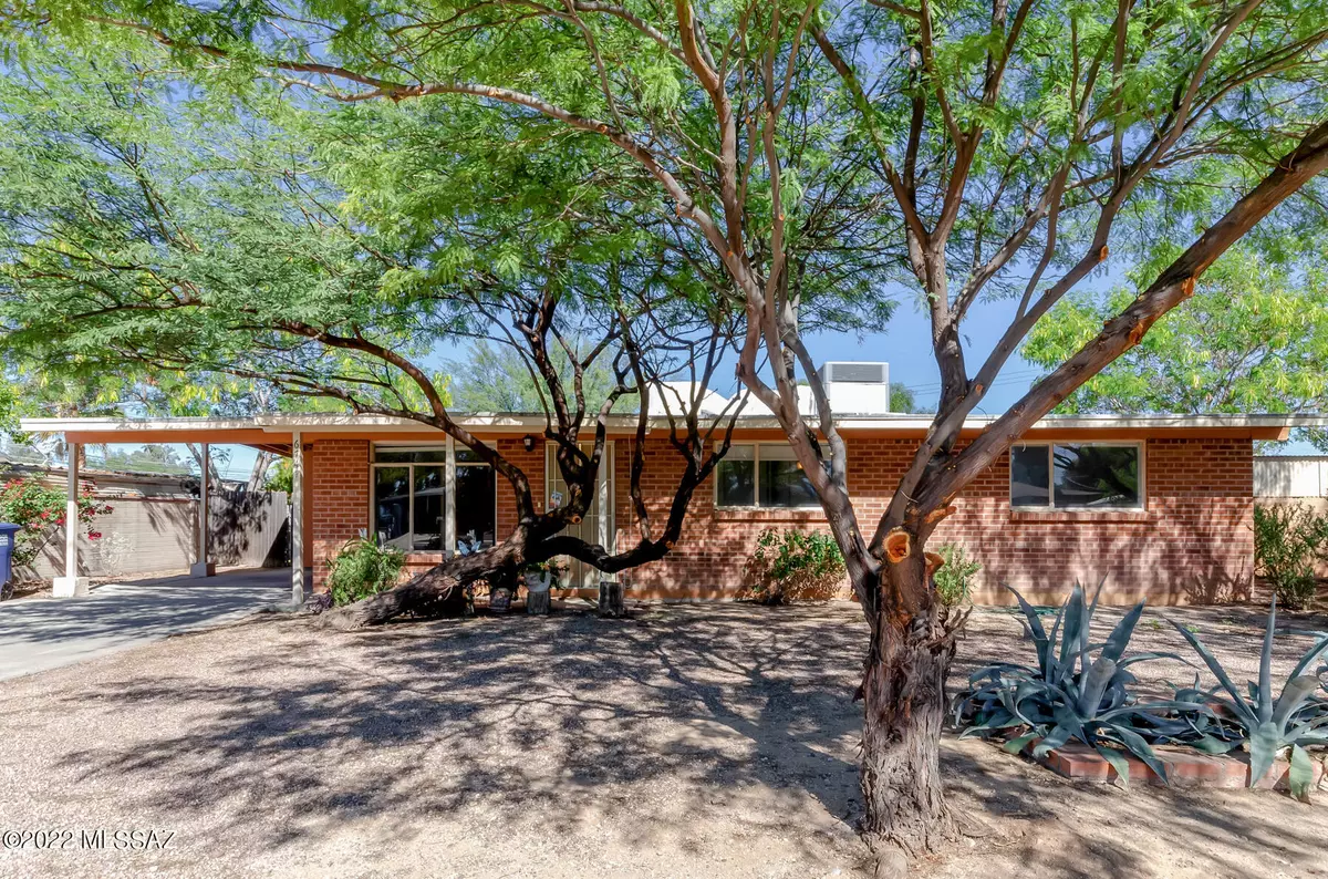 Tucson, AZ 85710,6741 E Calle Herculo