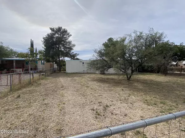 Benson, AZ 85602,3183 W Robin Drive