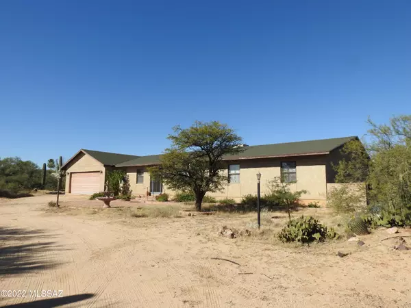 16980 S La Canada Drive, Sahuarita, AZ 85629