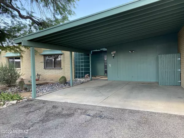 149 E Mountain Morning Drive, Tucson, AZ 85704