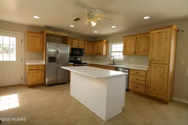 Benson, AZ 85602,16505 S Cayuga Place