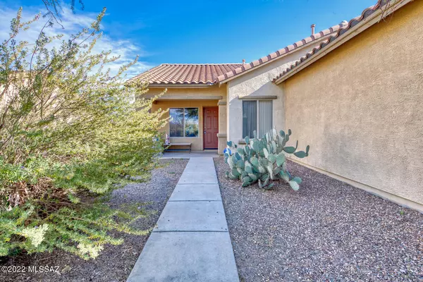 Benson, AZ 85602,997 S Throne Room Street