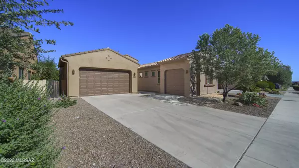 Sahuarita, AZ 85629,652 W Camino Tunera