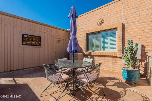 Green Valley, AZ 85622,1588 W Via Del Jarrito