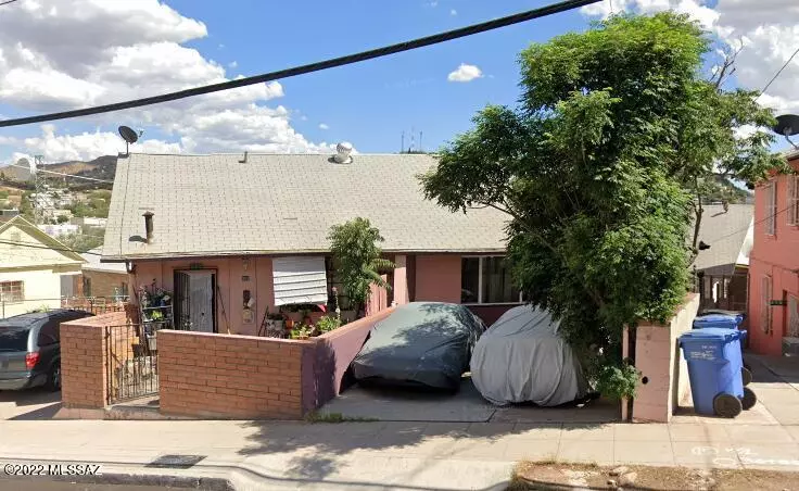 Nogales, AZ 85621,305-309 W Noon Street