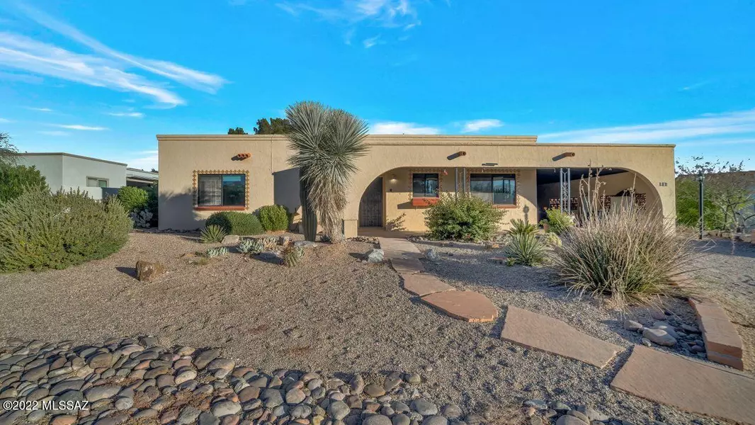 130 W Paseo Tesoro, Green Valley, AZ 85614