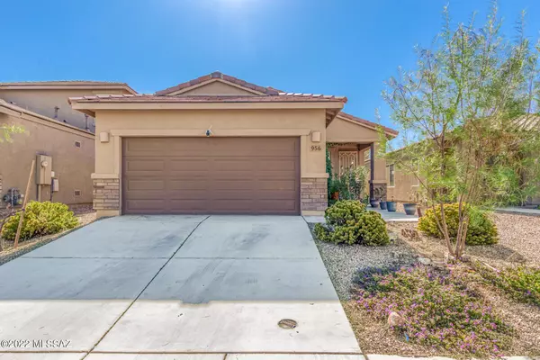 Sahuarita, AZ 85629,956 E Bottomlands Lane