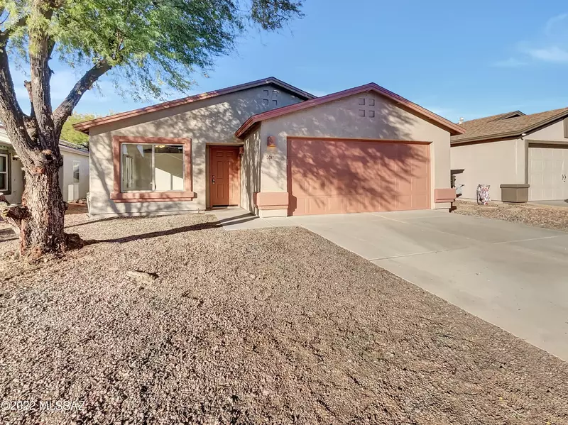 8759 E Mountain Spring Drive, Tucson, AZ 85747