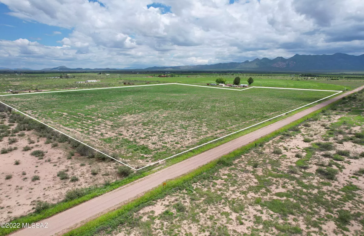 Elfrida, AZ 85610,30 Acres W Hedges Rd  #0