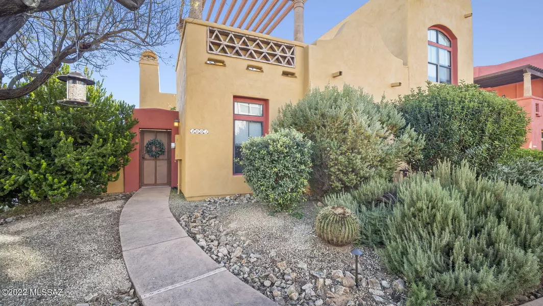 1001 Lombard Way, Tubac, AZ 85646