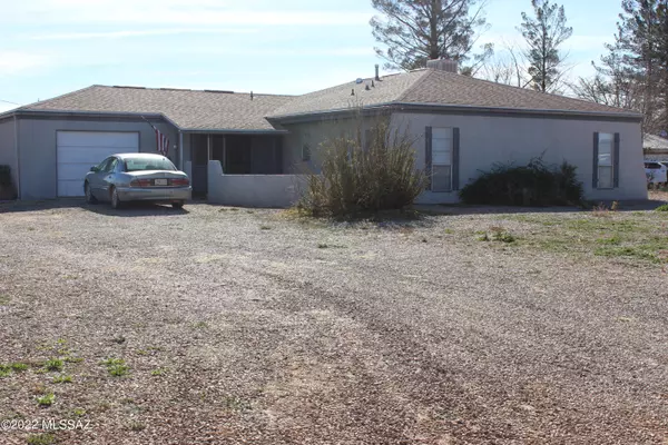 1204 E Justin Street, Pearce, AZ 85625