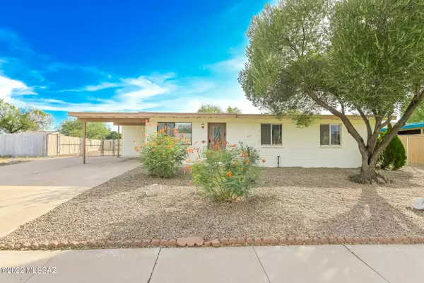 4112 S Azalea Street, Tucson, AZ 85730