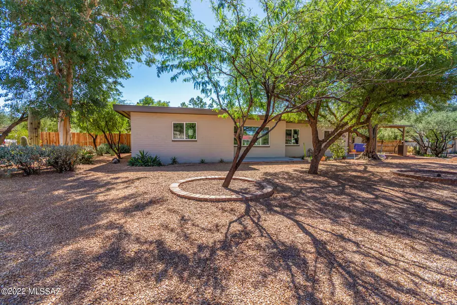 4118 E Burns Street, Tucson, AZ 85711