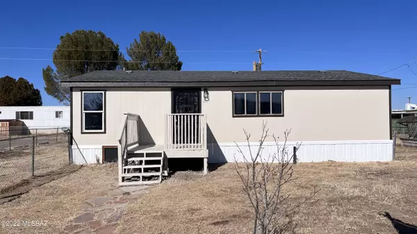 211 Yuma Street, Huachuca City, AZ 85616