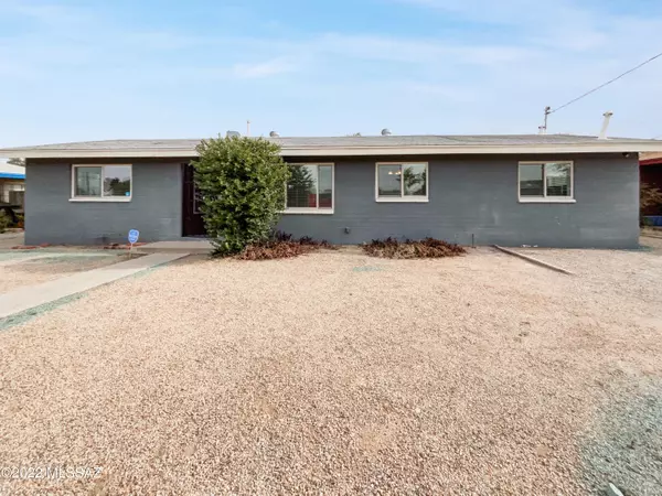 1334 N Rosemont Boulevard, Tucson, AZ 85712