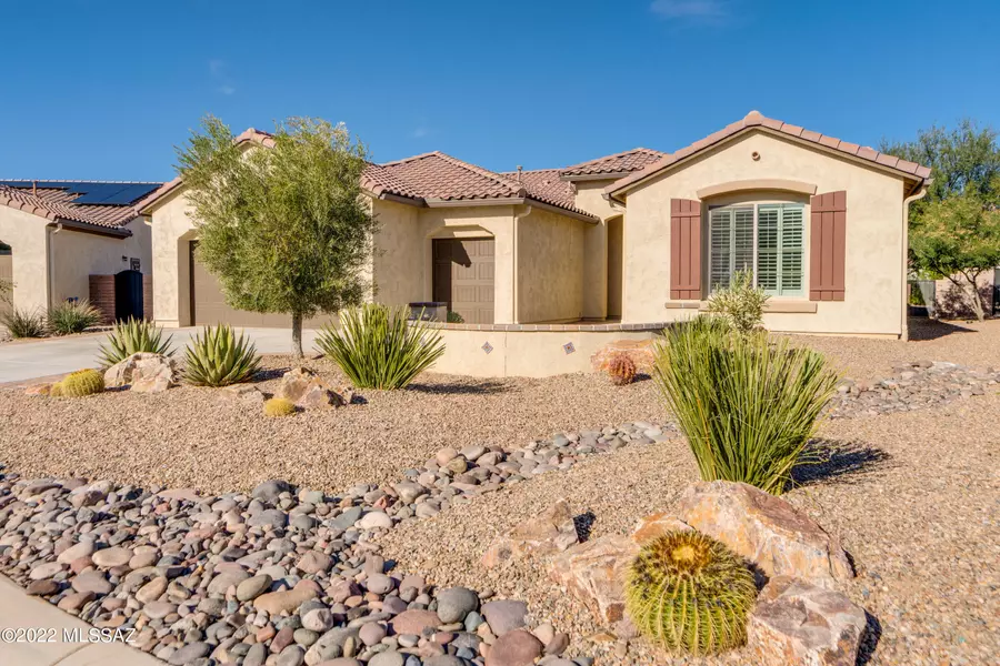 2285 E Dream Catcher Drive, Green Valley, AZ 85614